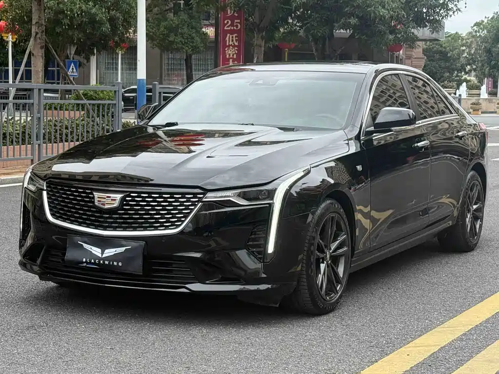 Купить Cadillac CT4