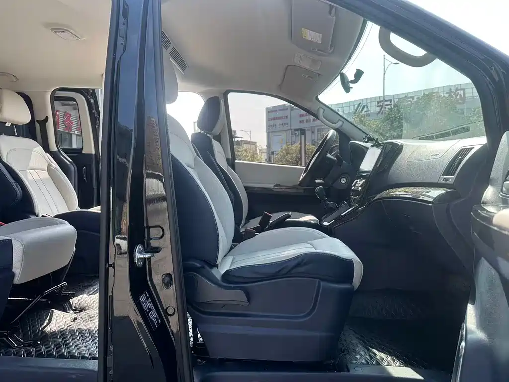 DONGFENG LINGZHI PLUS