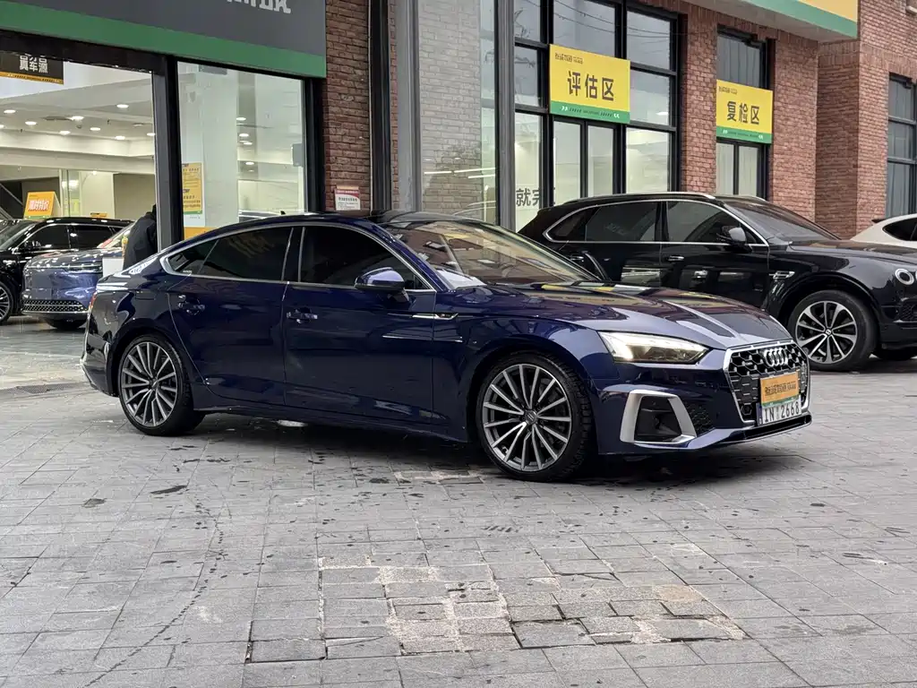 Audi A5 (Import) — миниатюра 3