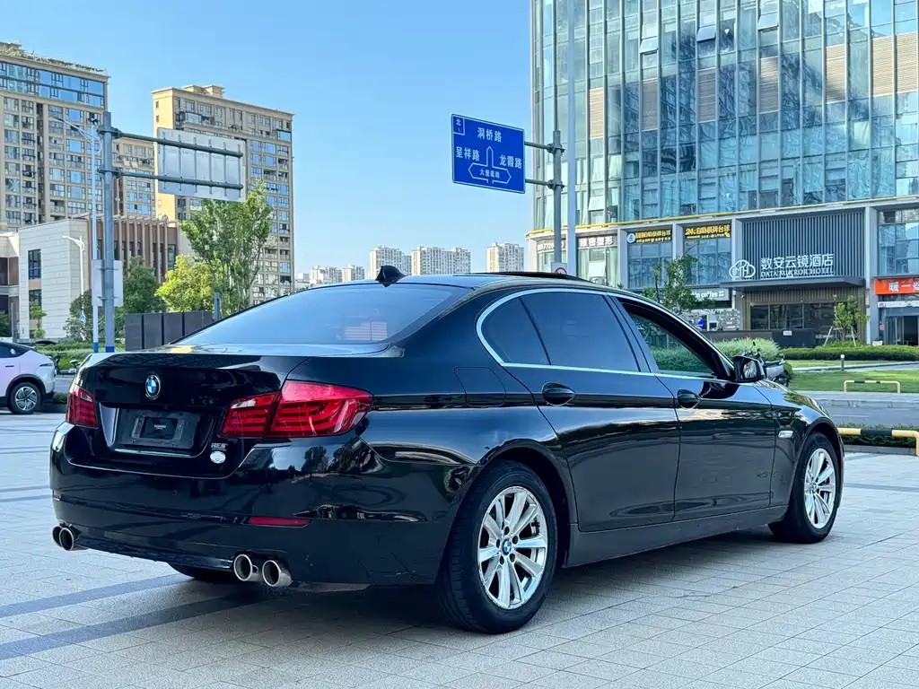 BMW 5 Series 5 2011 520Li Elegant