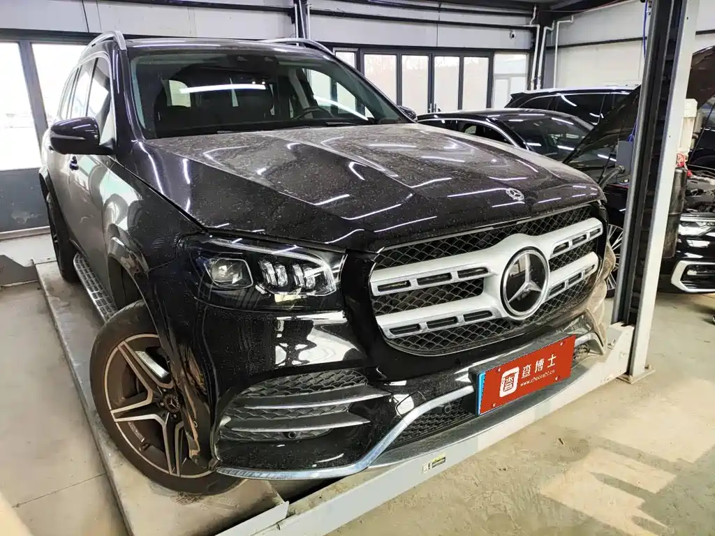 MERCEDES-BENZ GLS