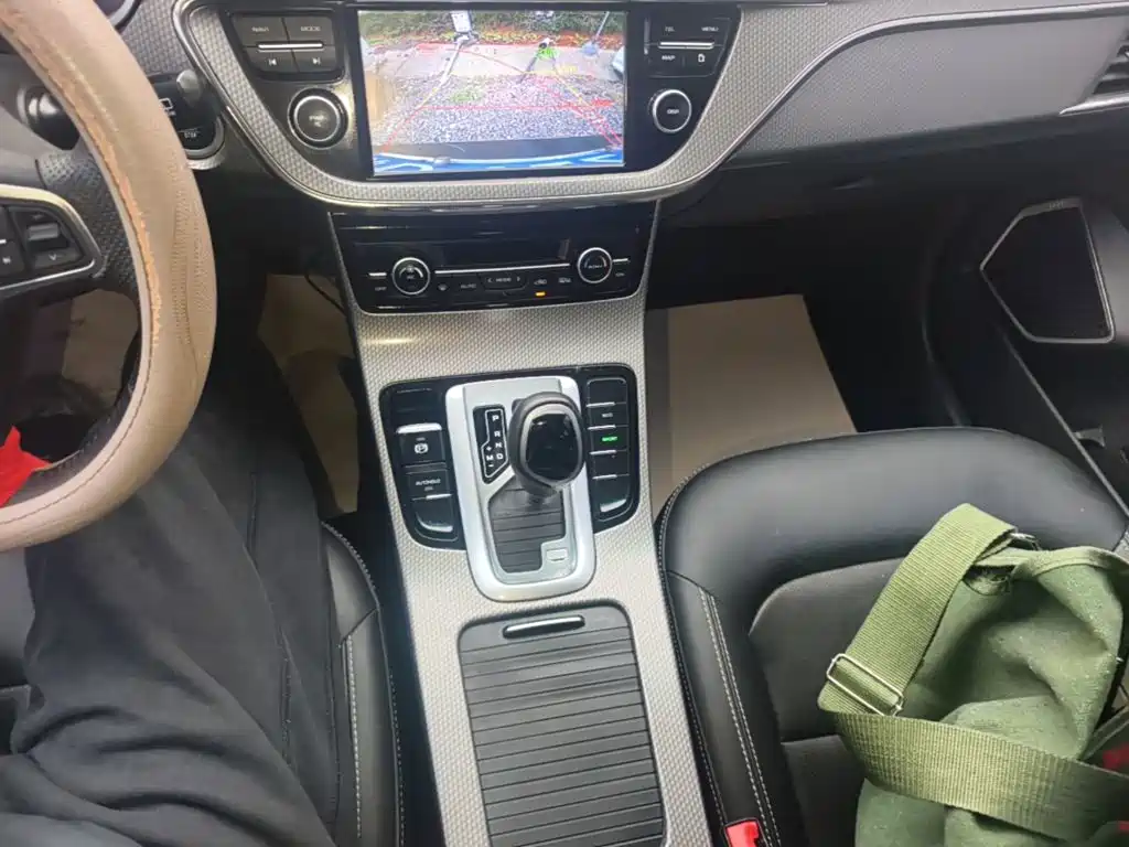 Geely Emgrand GS — миниатюра 14