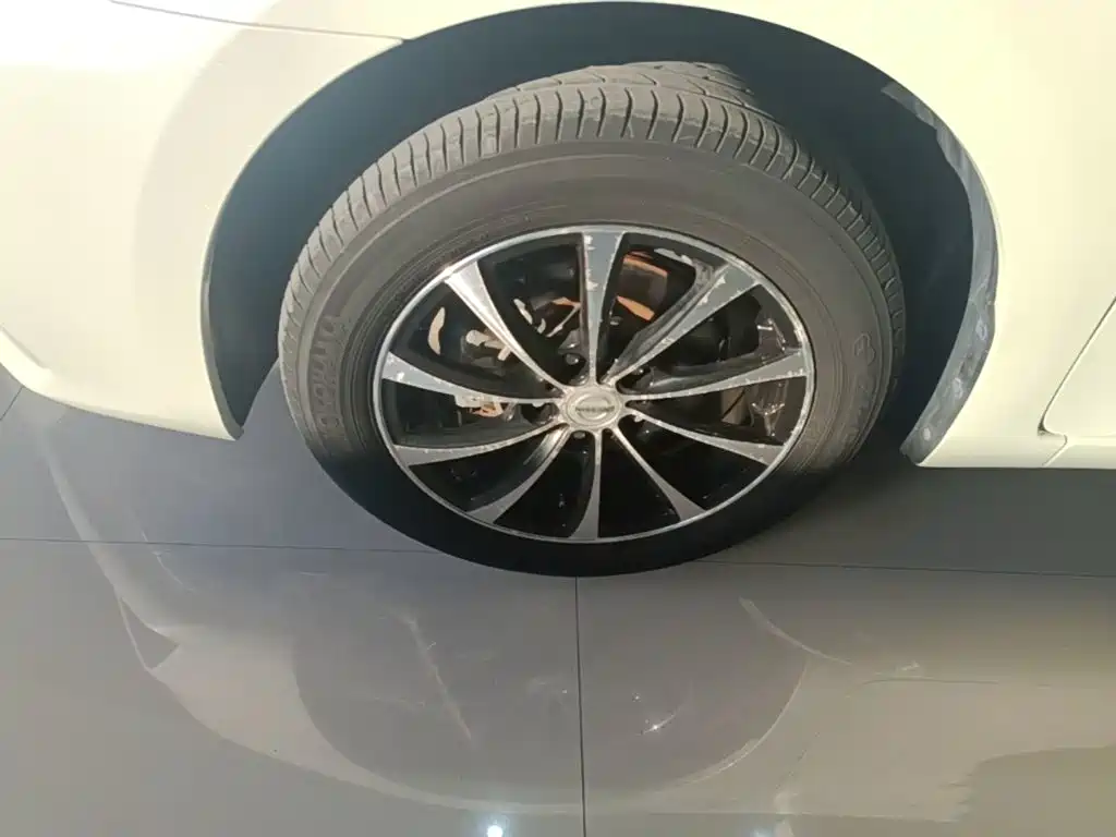 Nissan Sylphy — миниатюра 23