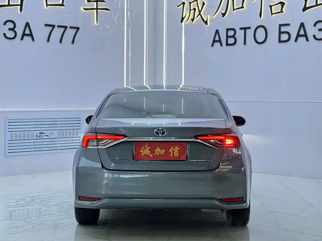 Toyota Corolla — миниатюра 5