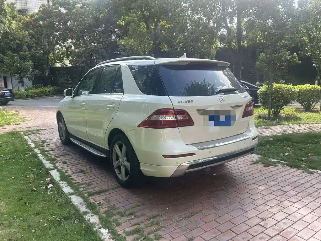 Mercedes-Benz M-Class — миниатюра 9