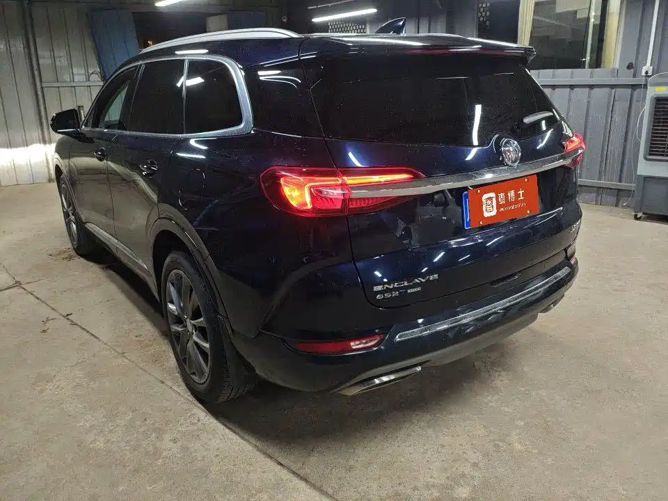 Buick Enclave — миниатюра 7