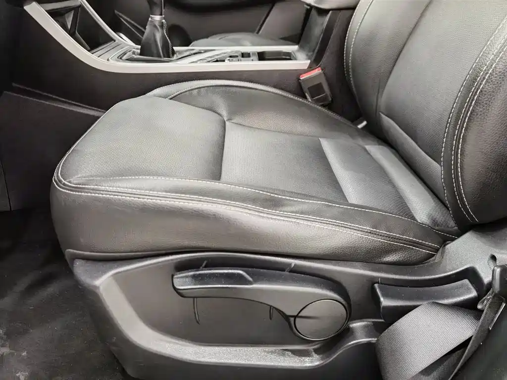 GEELY AUTOMOBILE VISION X6