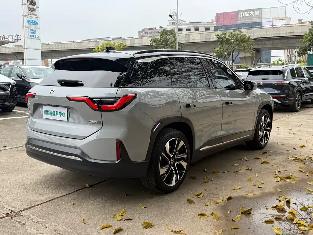 NIO NIO ES6