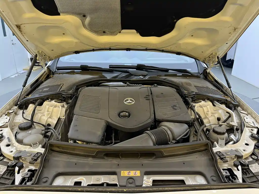 Mercedes-Benz C-Class — миниатюра 10