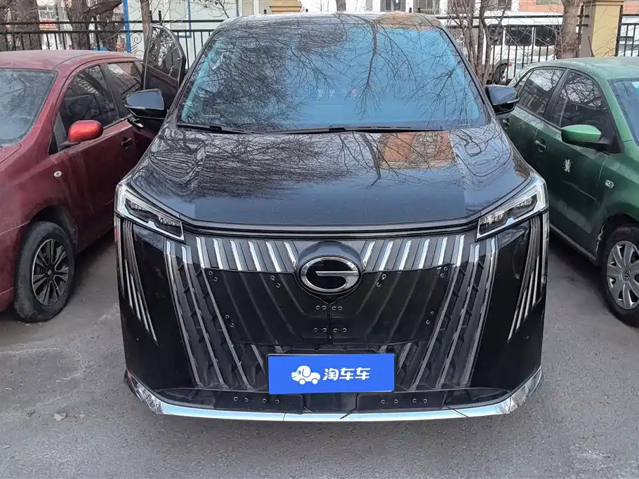 GAC TRUMPCHI M8