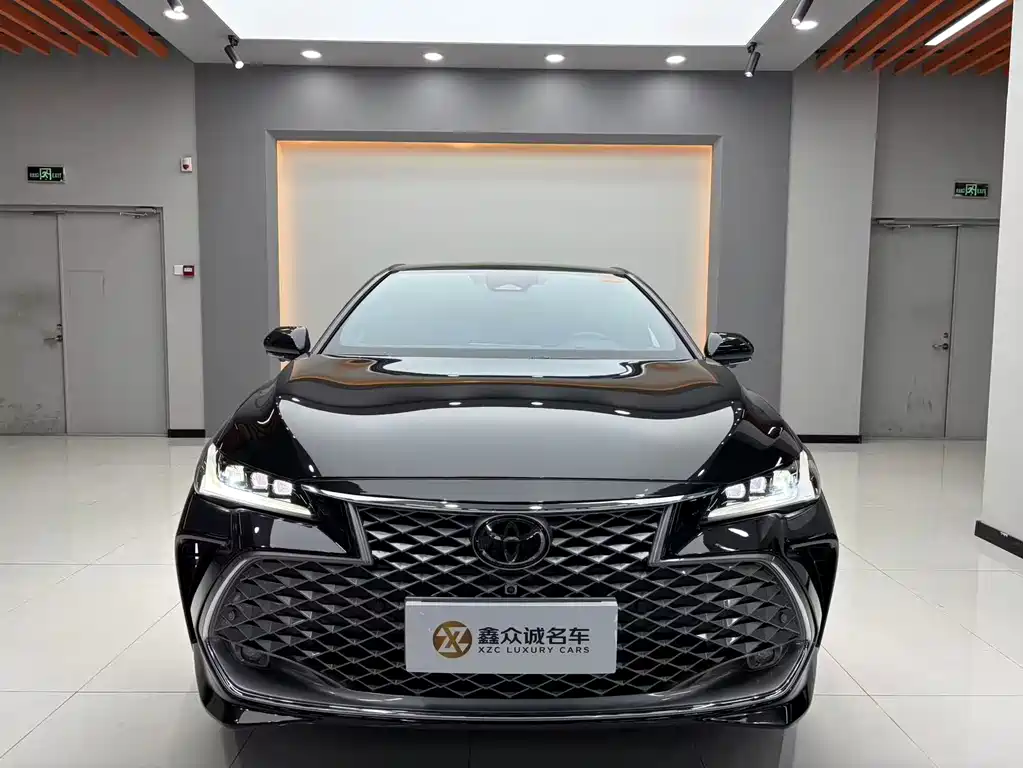 TOYOTA ASIAN DRAGON
