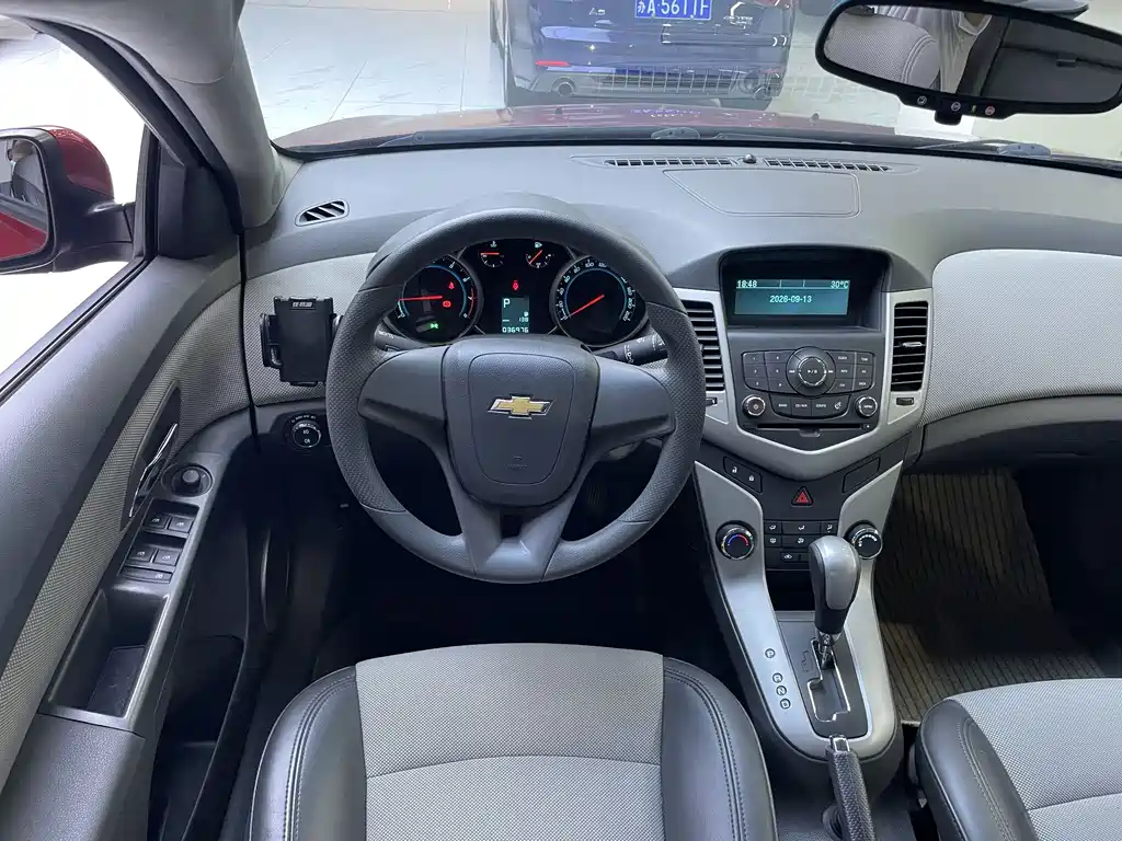 Chevrolet Cruze — миниатюра 10