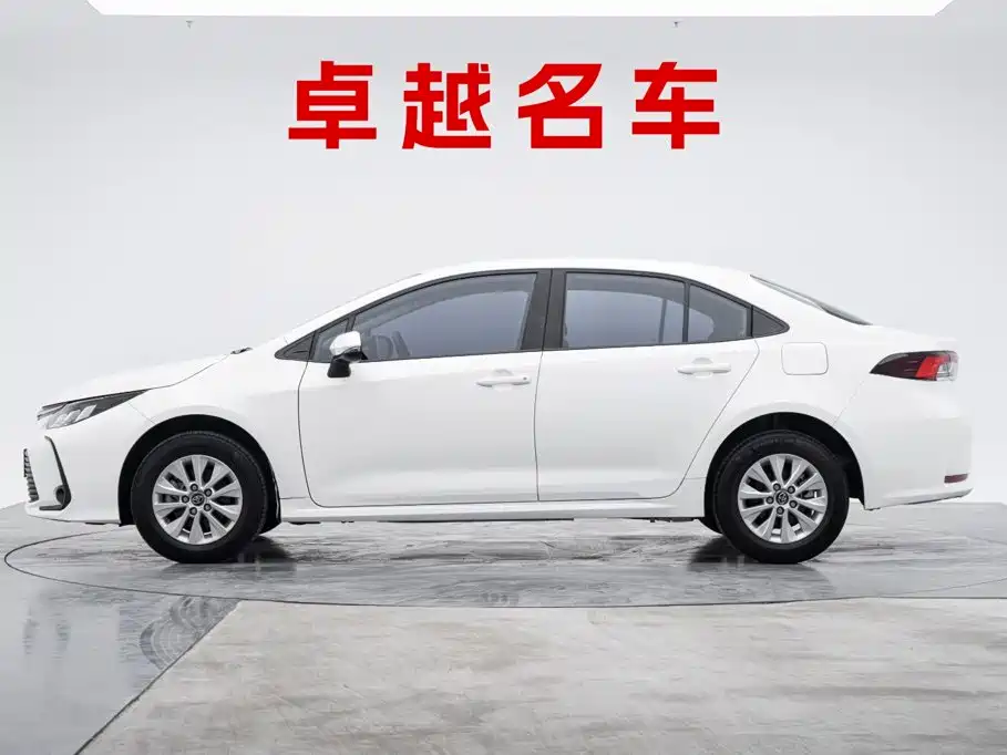 Toyota Corolla — миниатюра 7