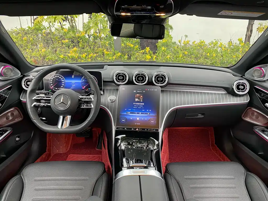 MERCEDES-BENZ C CLASS