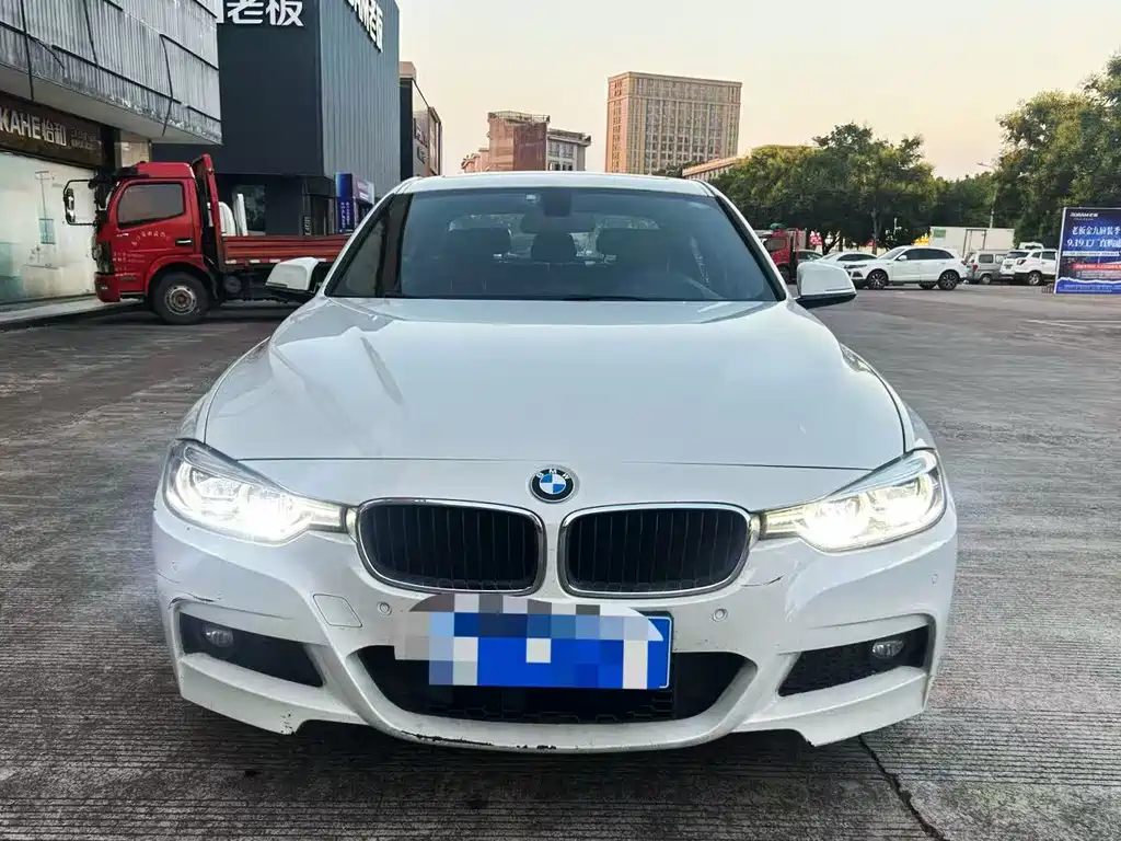 BMW 3 Series — миниатюра 2
