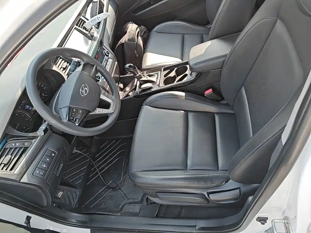 Hyundai Mistra — миниатюра 15