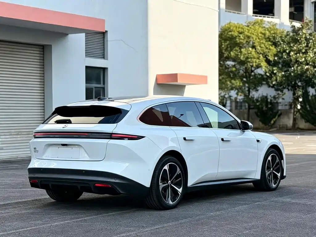 NIO ET5T — миниатюра 5