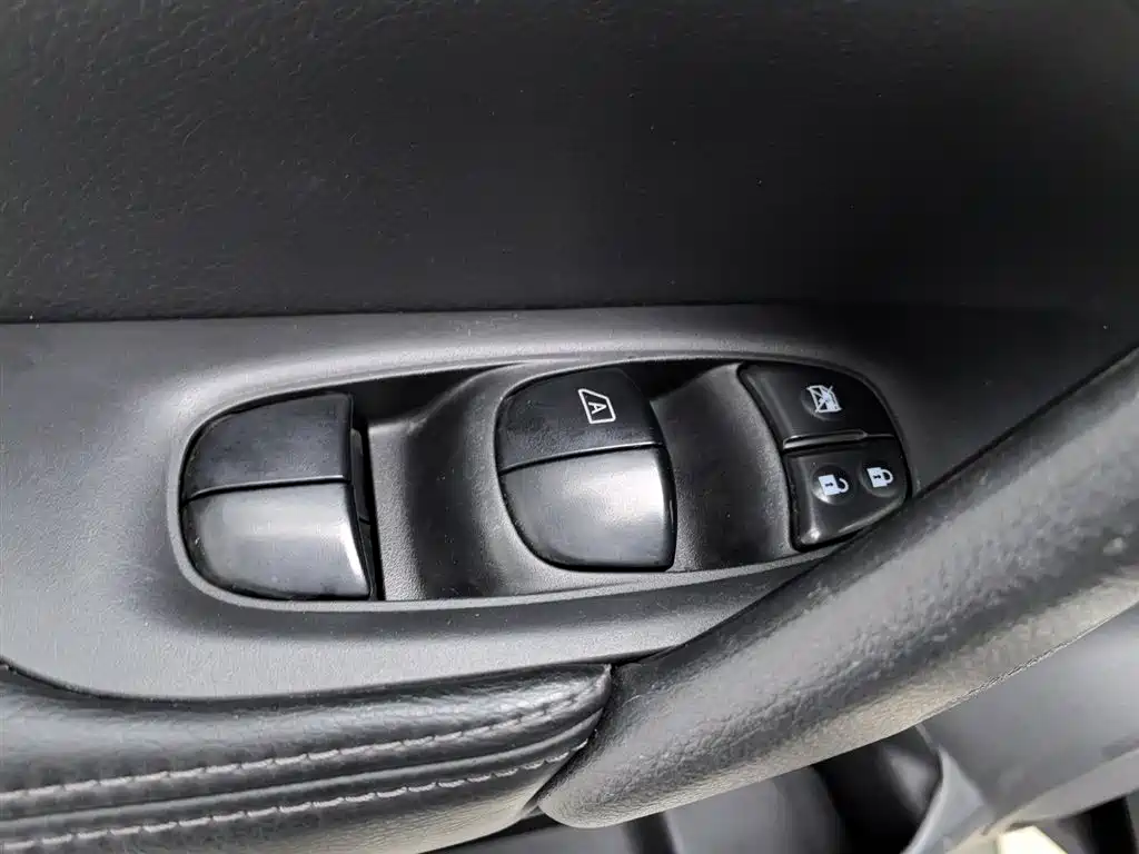 Nissan X-Trail 2014 2.5L CVT Premium 4WD