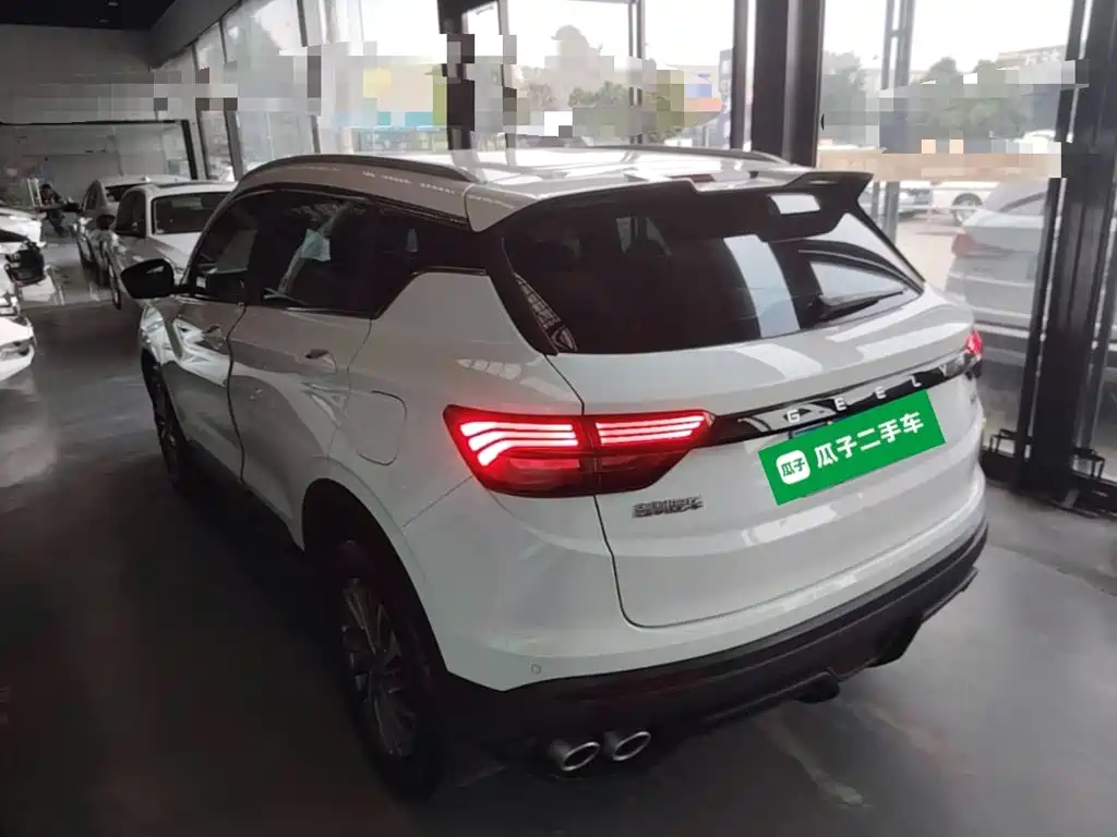 Geely Binyue — миниатюра 5
