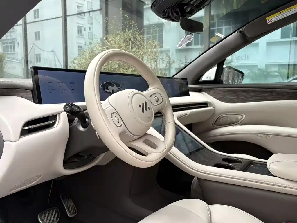 ZHIJI AUTOMOBILE ZHIJI LS7