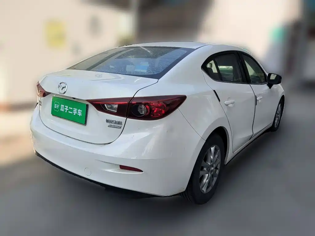 Mazda 3 Axela — миниатюра 4