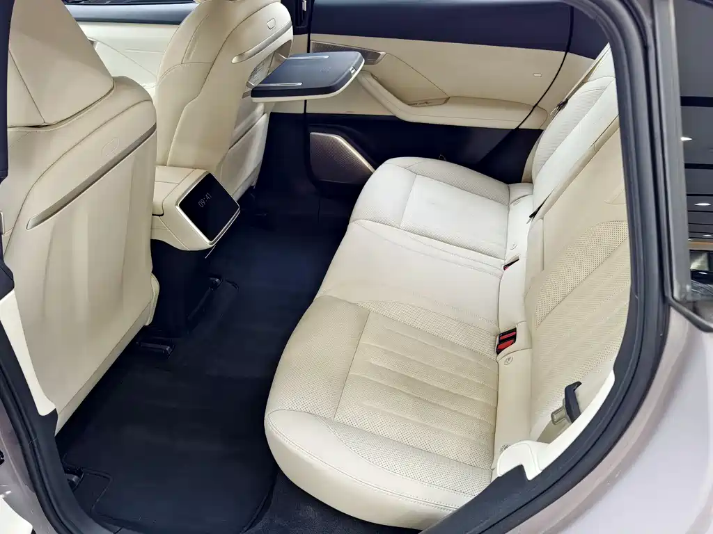 Onvo L60 2025 60kWh