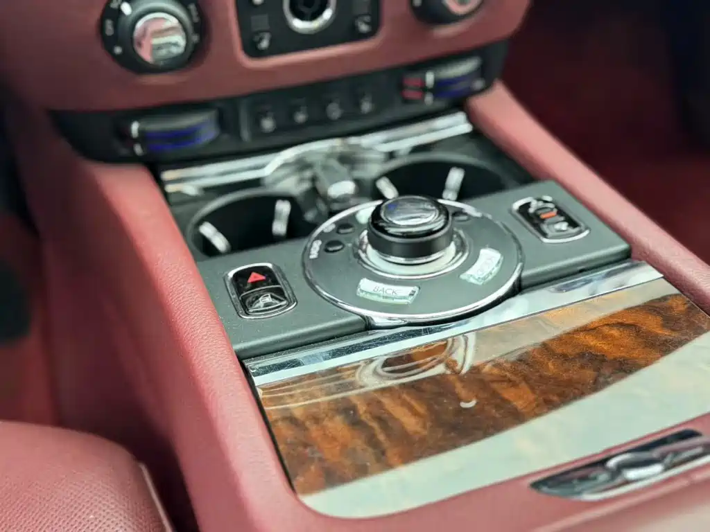 Rolls-Royce Ghost 2010 6.6T Standard