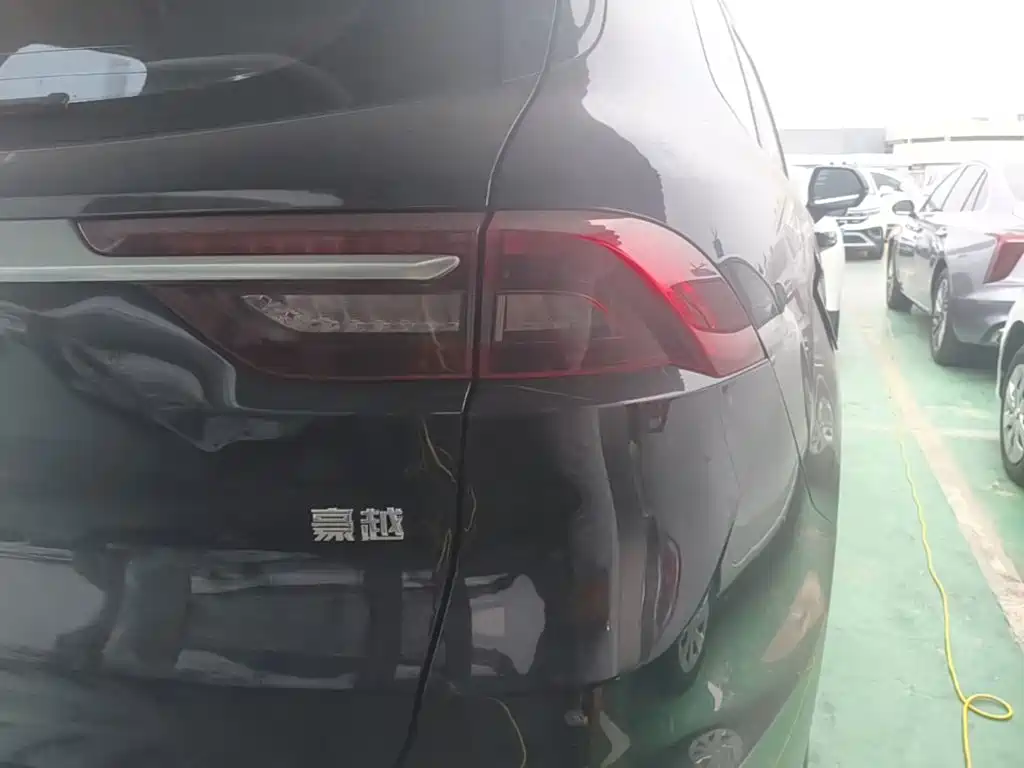 Geely Haoyue 2020 1.8TD DCT Luxury 7 мест