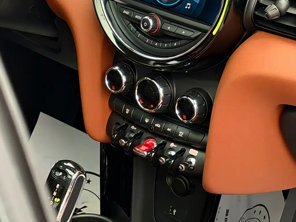 MINI Mini — миниатюра 9