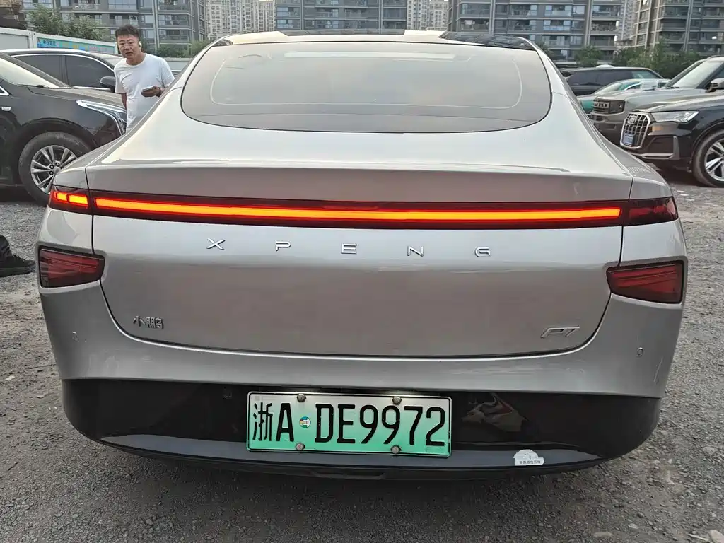 XPeng P7 — миниатюра 5