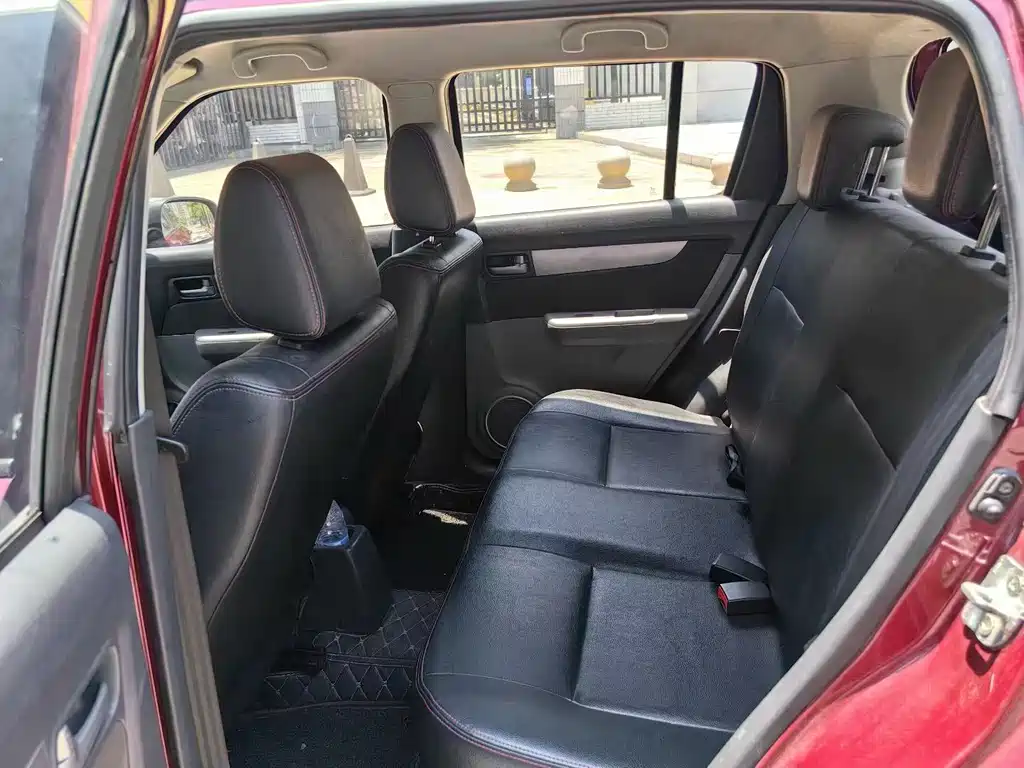 Suzuki Swift — миниатюра 5