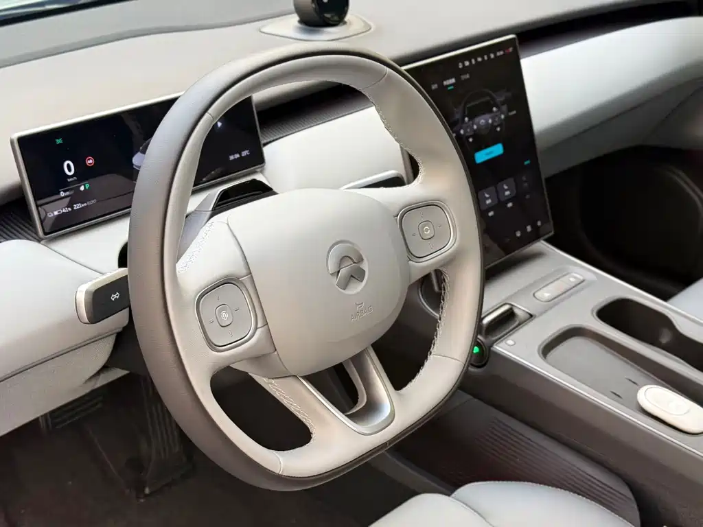 NIO ET5T — миниатюра 14