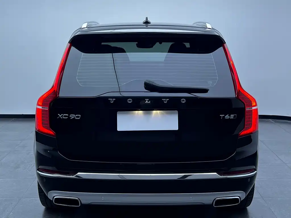 Volvo XC90 — миниатюра 6