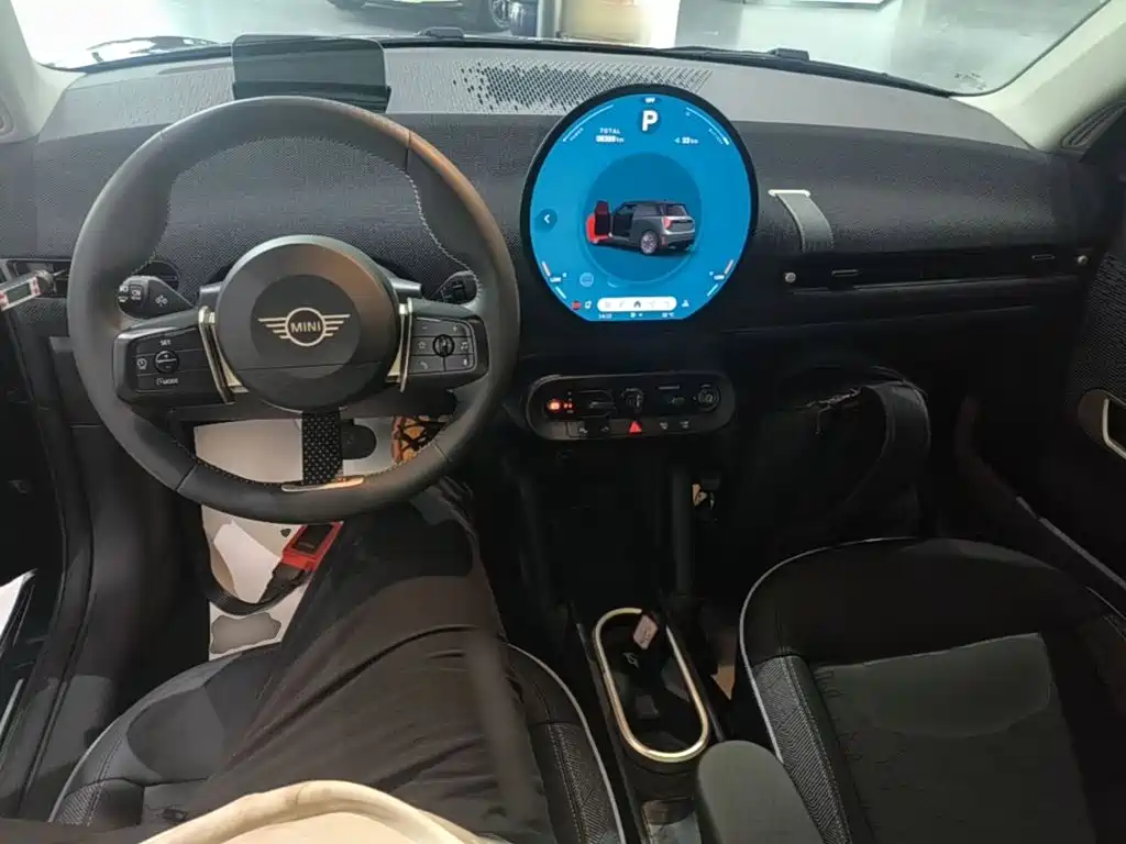Mini COOPER 2024 452km COOPER SE