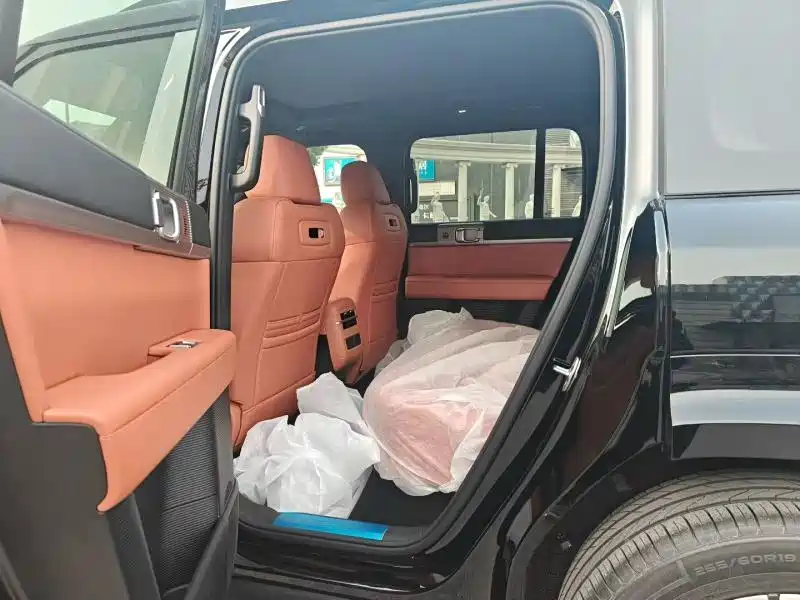 Fangchengbao Leopard 7 7 2025 200KM Max