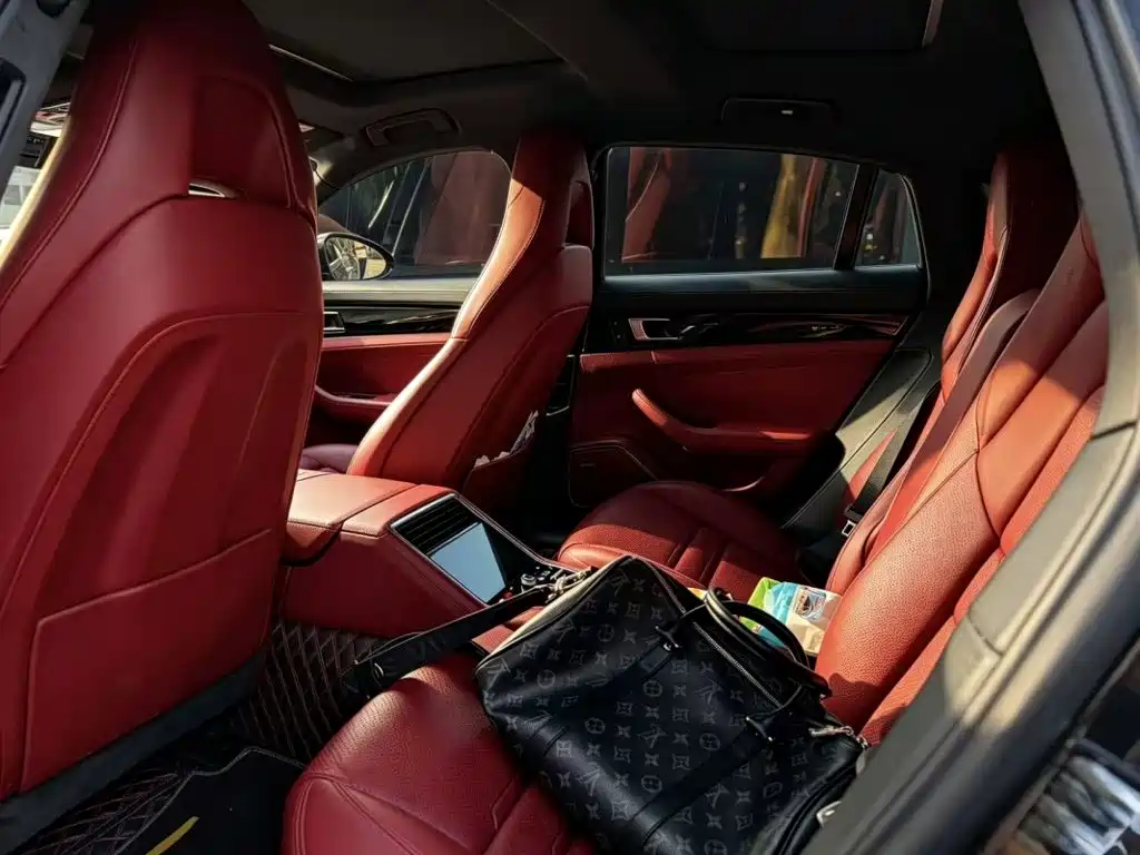Porsche Panamera — миниатюра 3