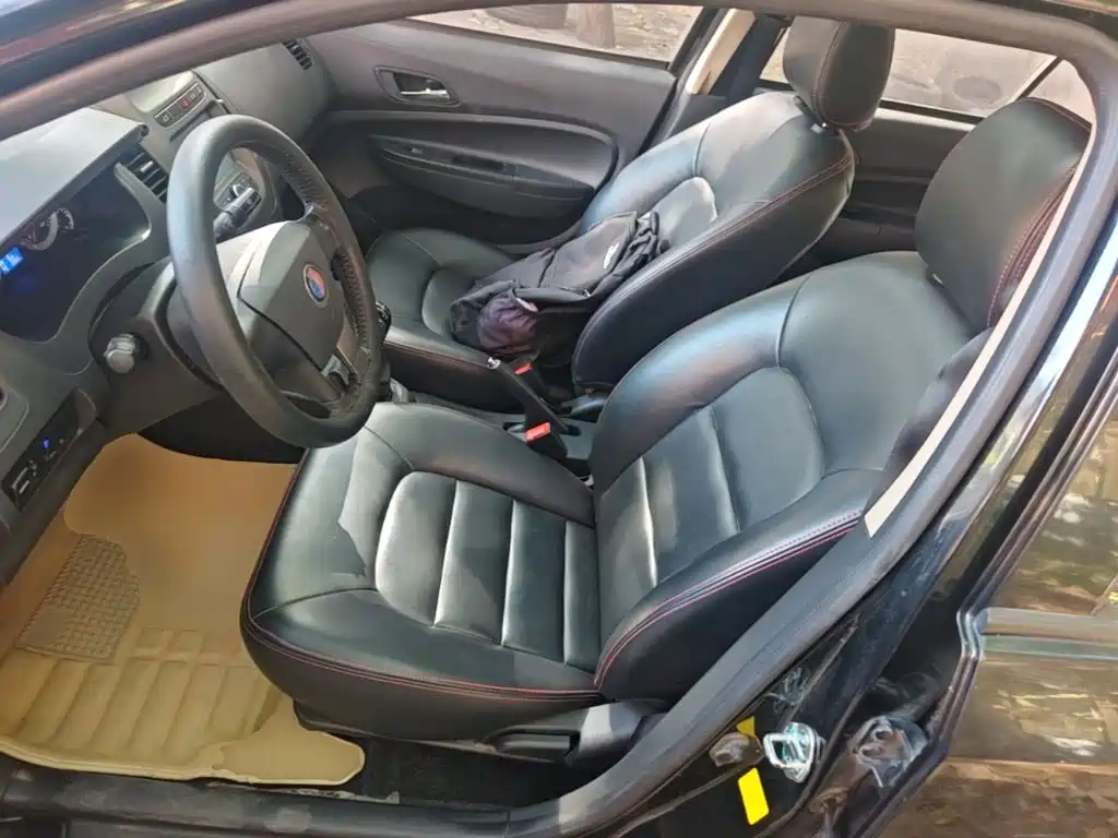 Geely King Kong — миниатюра 15