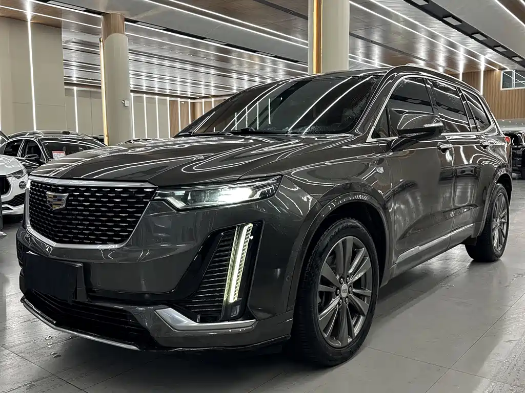 Cadillac XT6