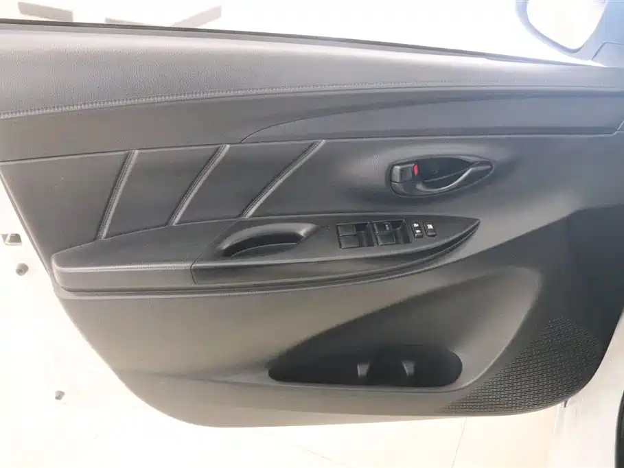 Toyota Yaris L Zhixiang YARiS L 2020 1.5L CVT Lead