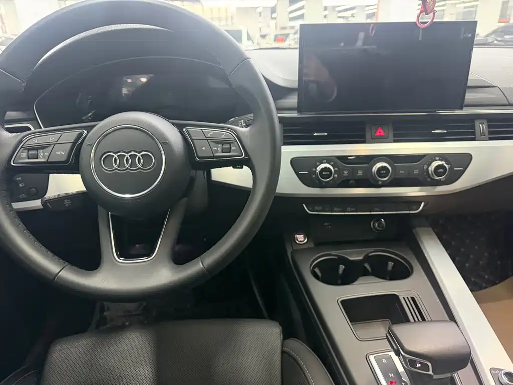 Audi A4L — миниатюра 5