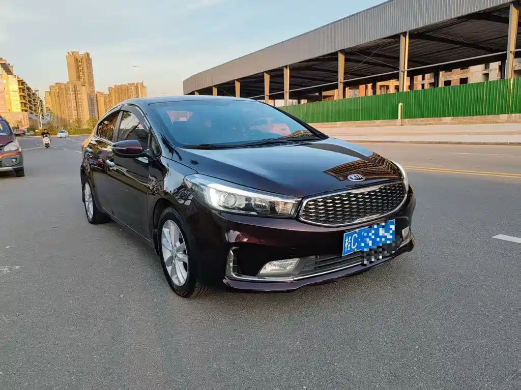 KIA K3