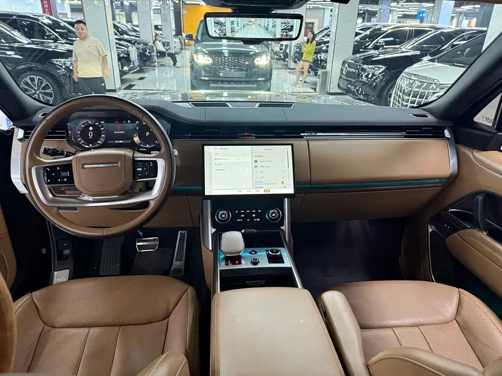 Land Rover Range Rover — миниатюра 4