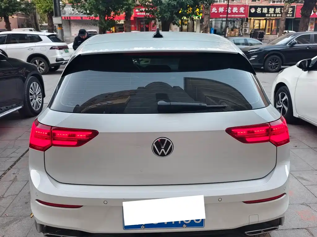 Volkswagen Golf — миниатюра 5