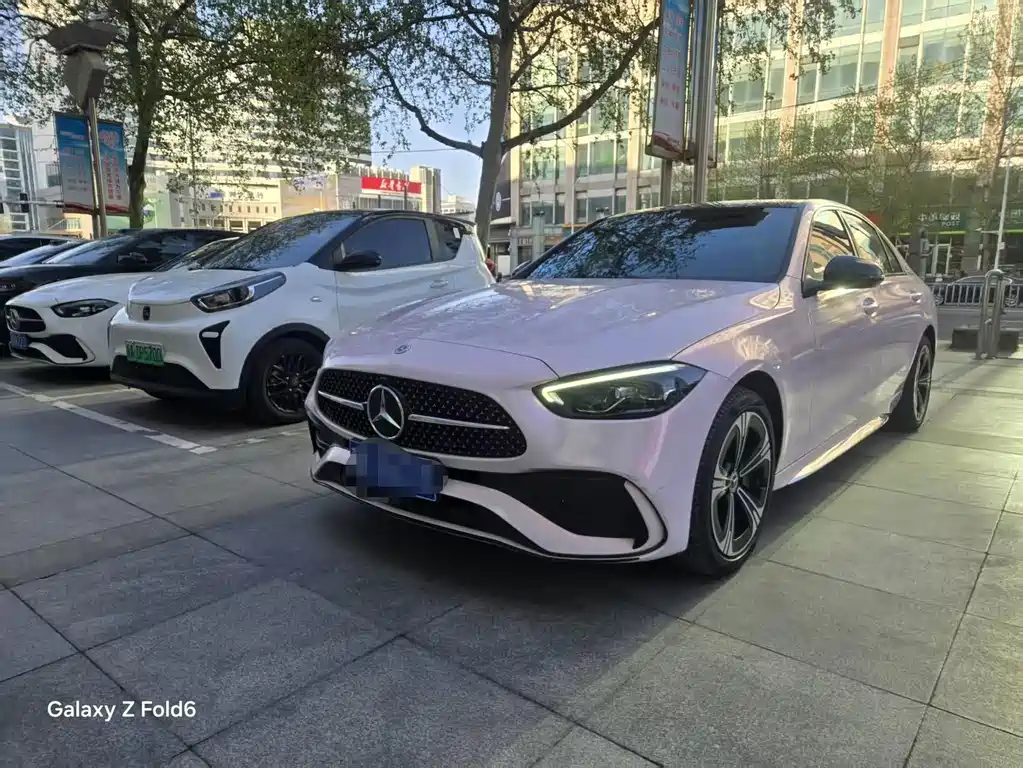 Mercedes-Benz C-Class 2022