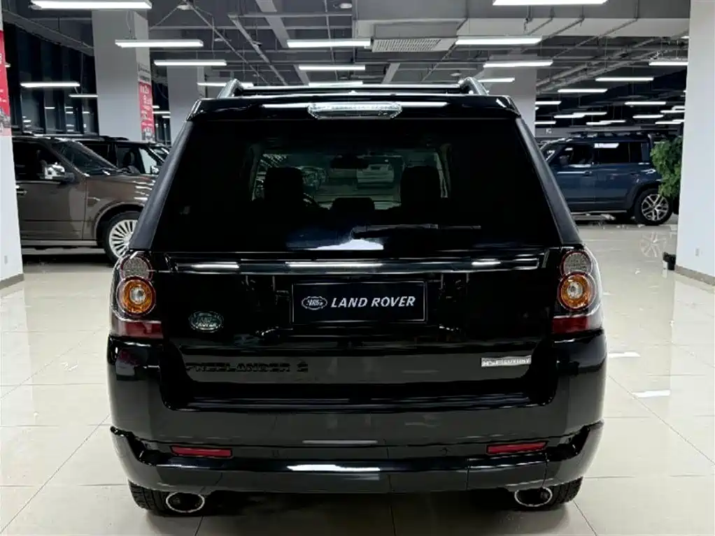 Land Rover 2 015 2.0T Si4 HSE Luxury