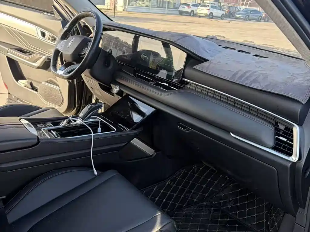 GAC Motor GS8 320T 2WD Luxury Connected Edition （ 7-seat ）, фото 8