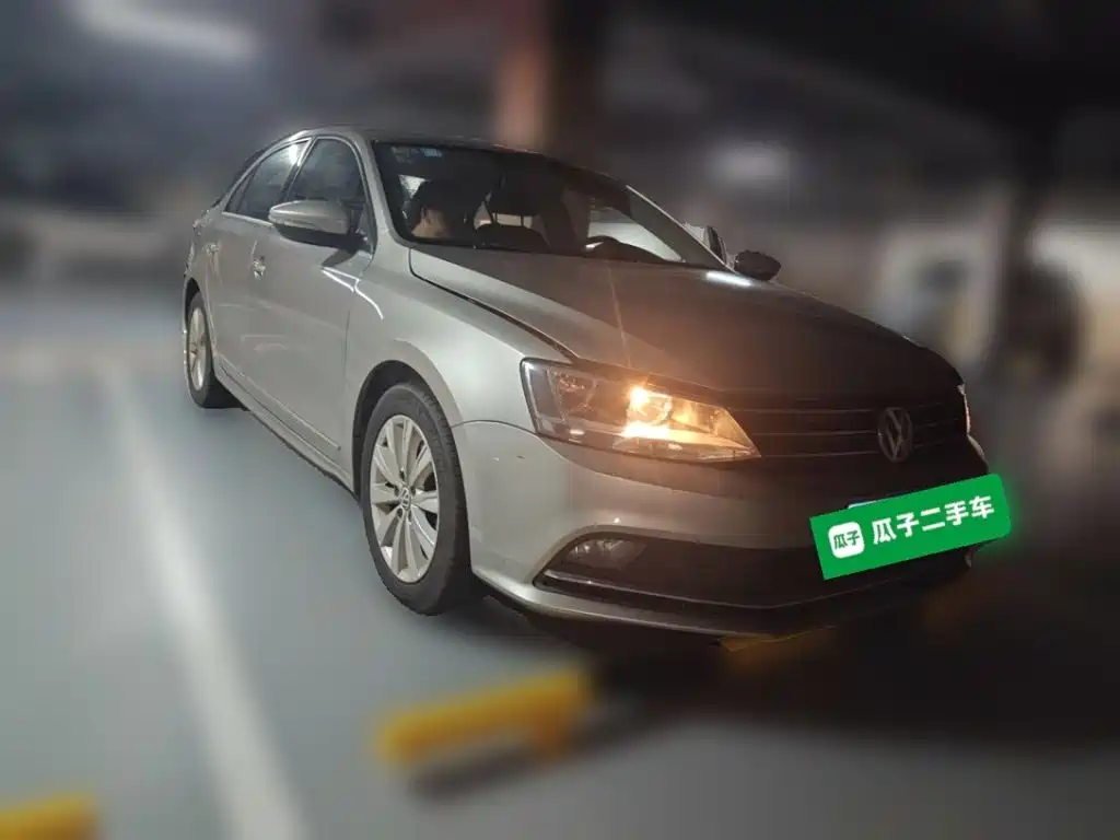 Volkswagen Sagitar — миниатюра 24
