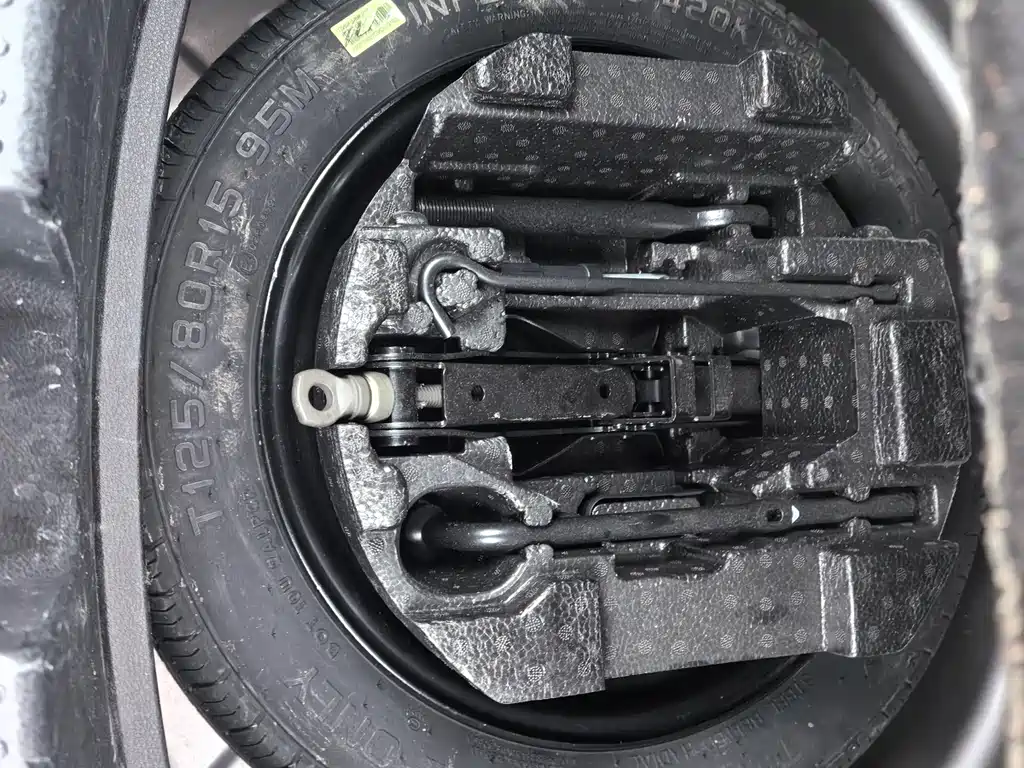 GEELY AUTOMOBILE VISION S1