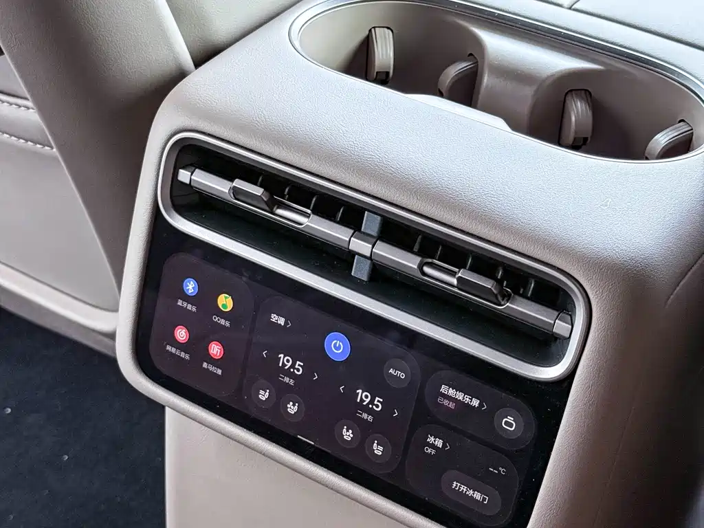 Li Auto Li L9 — миниатюра 10