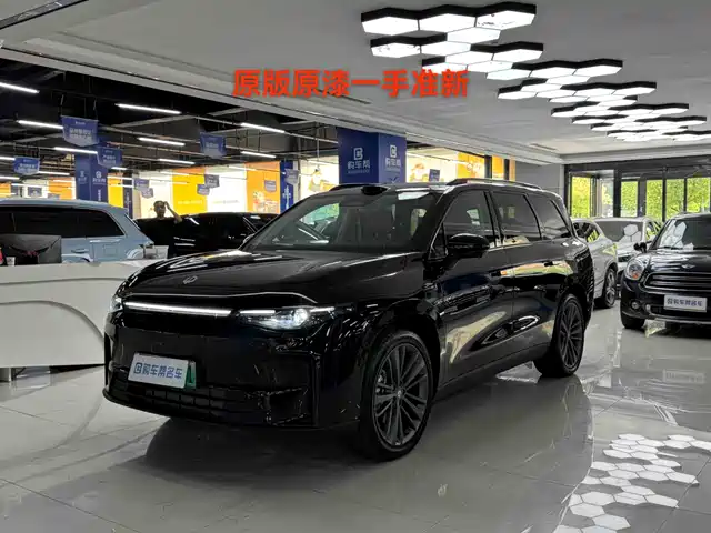 2025 Leapmotor C16